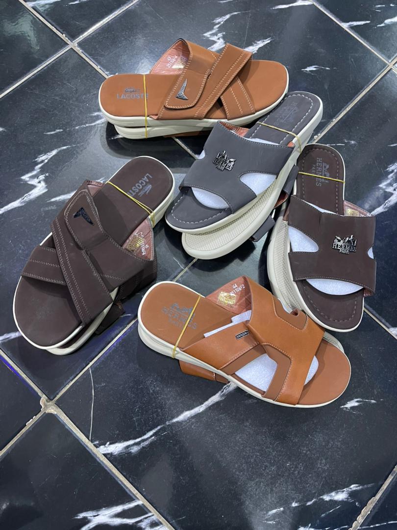 Chaussure homme Marque Lacoste